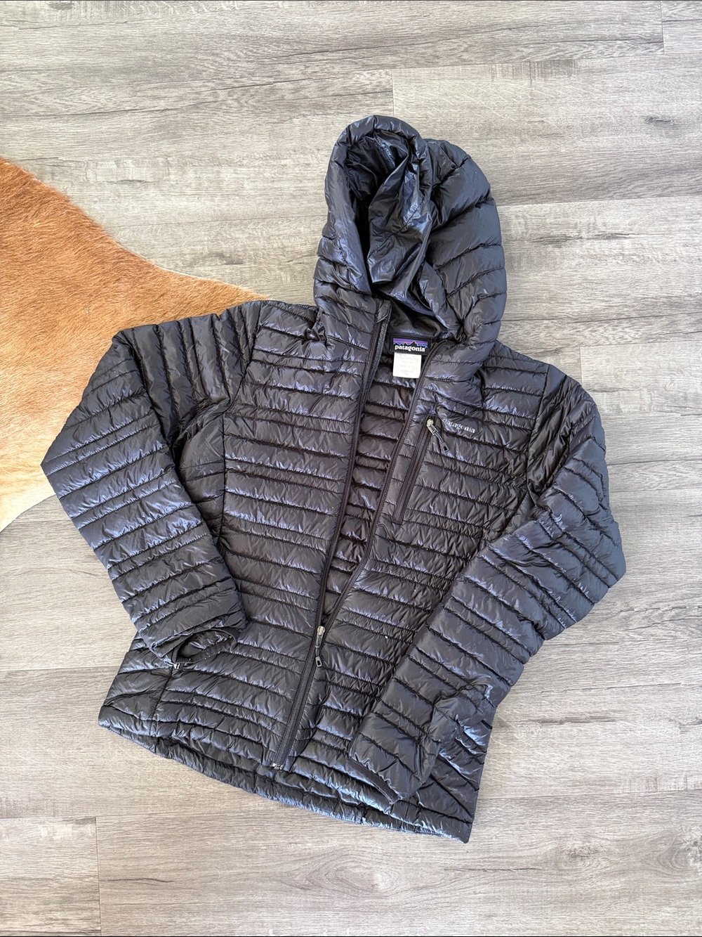 Patagonia Black Hooded Quilted Puffer Jacket